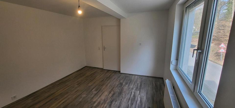 Etagenwohnung Engelskirchen - 4.5 Zimmer, 100 m&sup2;, 1.000&euro; | Angebot:26611643