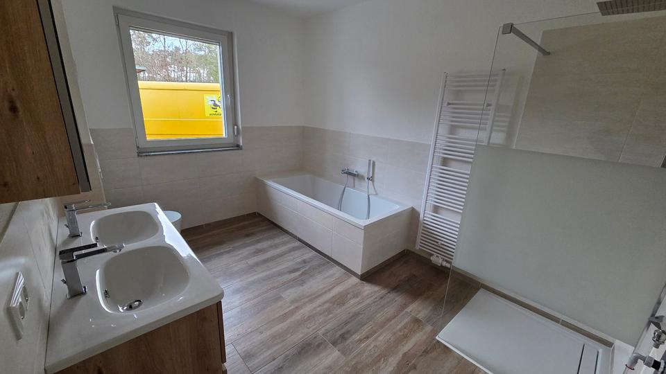 Etagenwohnung Rathenow - 4 Zimmer, 167 m&sup2;, 1.670&euro; | Angebot:26008603