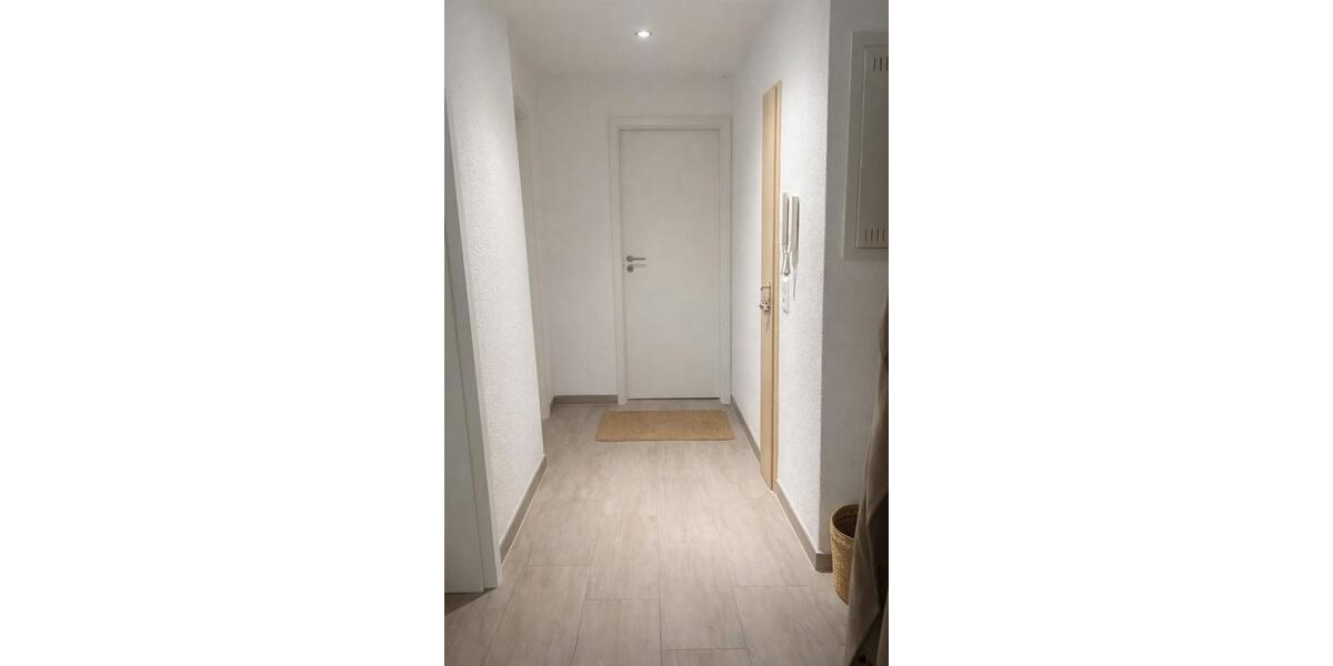Dachgeschoßwohnung Blumberg - 2 Zimmer, 62 m&sup2;, 745&euro; | Angebot:26069515