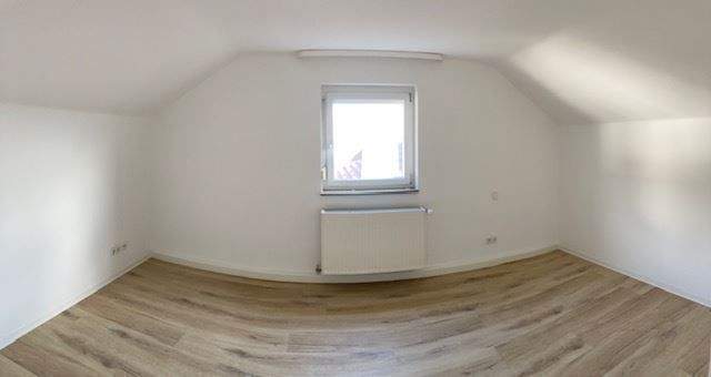 Etagenwohnung Korntal-Münchingen Korntal - 3 Zimmer, 80 m&sup2;, 1.120&euro; | Angebot:25066458