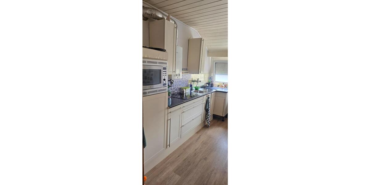 Dachgeschoßwohnung Emmerich am Rhein - 1 Zimmer, 53 m&sup2;, 490&euro; | Angebot:26564964