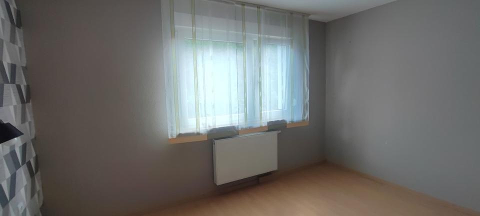 2 Zimmer Erdgeschosswohnung,ruhige Lage,zentrumnah,Zentralheizung 2 zimmer