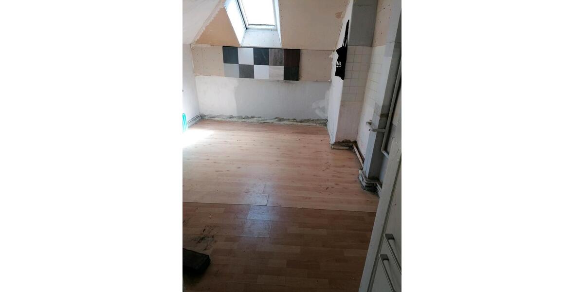 Etagenwohnung Varel - 3 Zimmer, 75 m&sup2;, 700&euro; | Angebot:26615485
