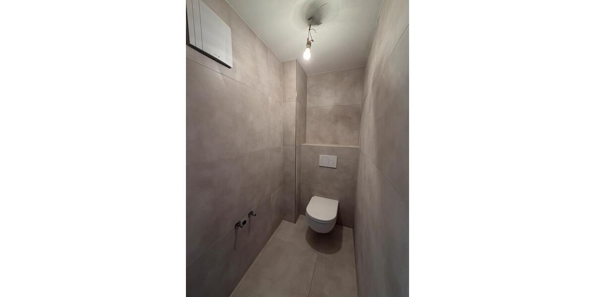 Dachgeschoßwohnung Germersheim - 3 Zimmer, 84 m&sup2;, 1.250&euro; | Angebot:26226534