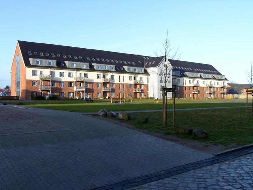 Sonnige 2-Zimmer-Wohnung mit Terrasse (Süd-West-Ausrichtung) in betreuter Wohnanlage für Senioren zu vermieten