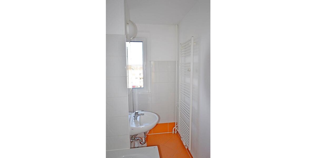 Etagenwohnung Sangerhausen - 3 Zimmer, 61 m&sup2;, 366&euro; | Angebot:26381092