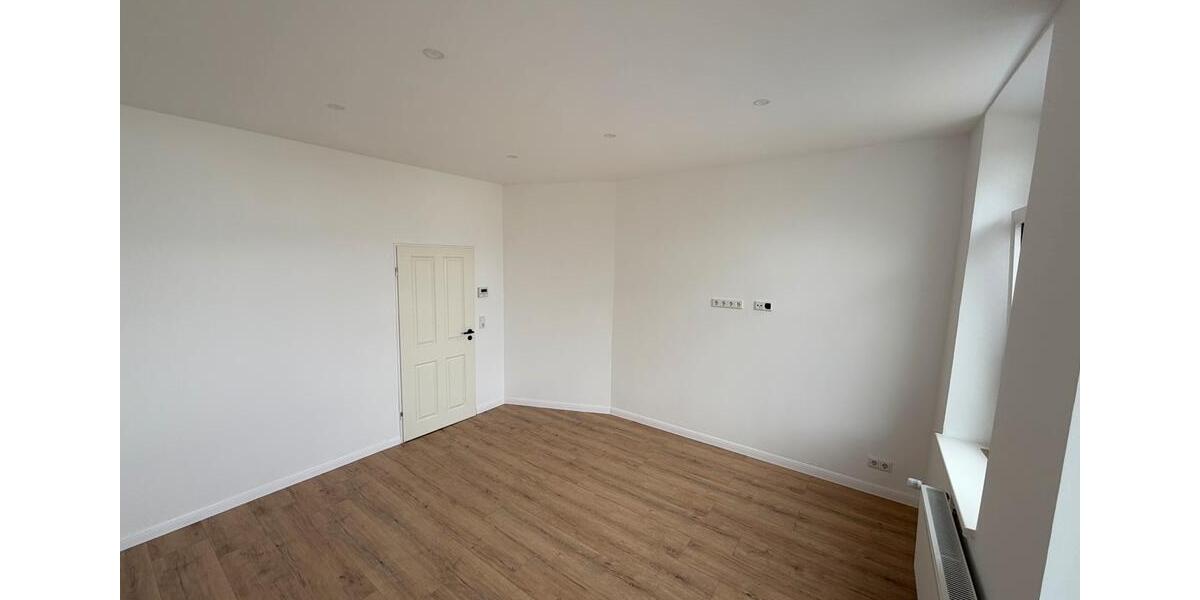Etagenwohnung Wilhelmshaven - 2 Zimmer, 60 m&sup2;, 660&euro; | Angebot:26679481