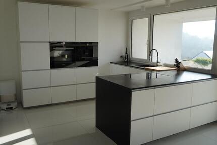 Wohnen auf Zeit Esslingen am Neckar Brühl - 6 Zimmer, 200 m&sup2;, 400&euro; | Angebot:25901250