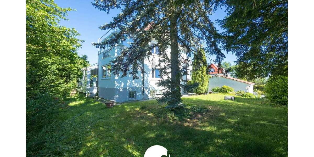 Einfamilienhaus Stuttgart Degerloch - 6 Zimmer, 250 m&sup2;, 3.650&euro; | Angebot:26801629