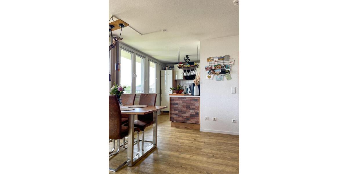 Dachgeschoßwohnung Düsseldorf Stadtbezirk 6 - 2 Zimmer, 65 m&sup2;, 1.350&euro; | Angebot:25995424