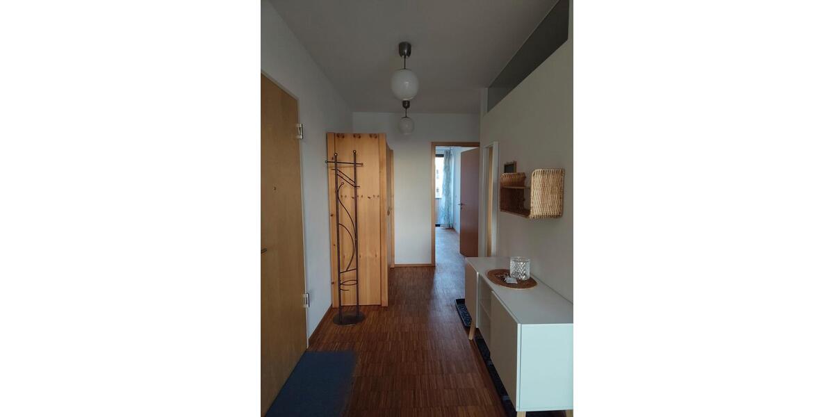 Wohnen auf Zeit Tübingen Derendingen - 3 Zimmer, 75 m&sup2;, 1.400&euro; | Angebot:26445088