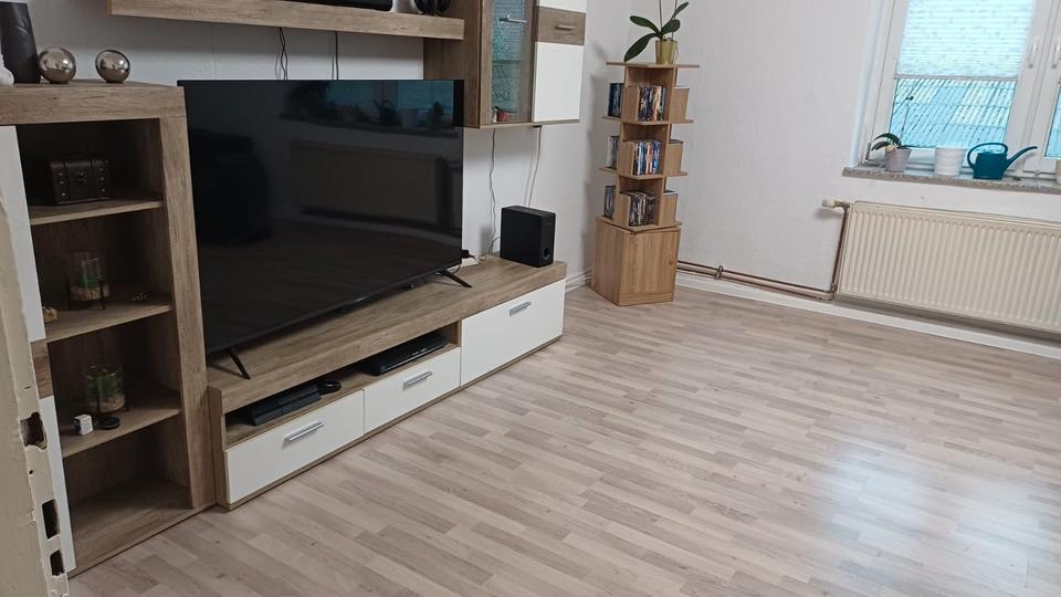 Etagenwohnung Gröningen - 5 Zimmer, 148 m&sup2;, 900&euro; | Angebot:26047050