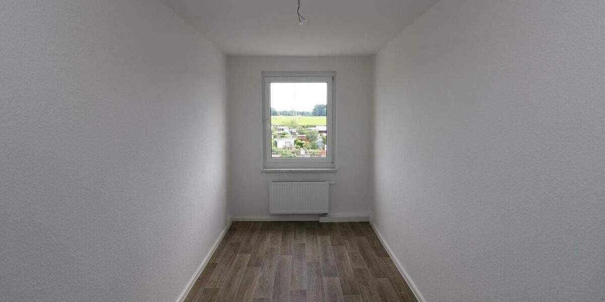 Etagenwohnung Freiberg Freiberg West - 3 Zimmer, 61 m&sup2;, 449&euro; | Angebot:25303426