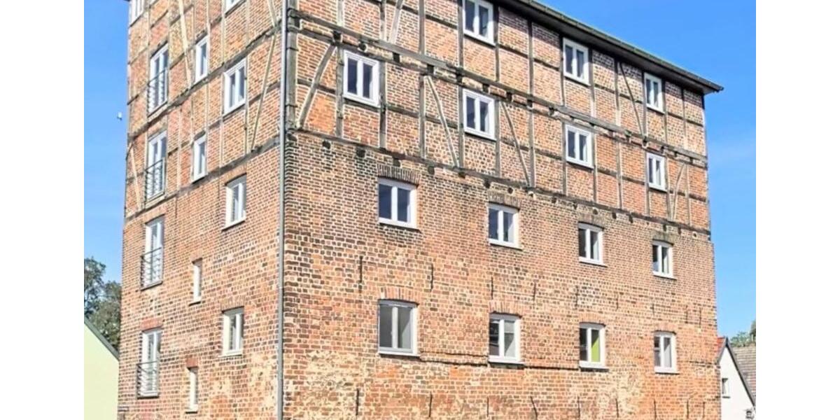 Etagenwohnung Parchim - 6 Zimmer, 120 m&sup2;, 950&euro; | Angebot:24437432