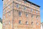 Etagenwohnung Parchim - 6 Zimmer, 120 m&sup2;, 950&euro; | Angebot:24437432