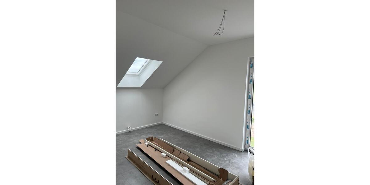 Dachgeschoßwohnung Langenhagen Engelbostel - 3 Zimmer, 80 m&sup2;, 1.200&euro; | Angebot:26358232