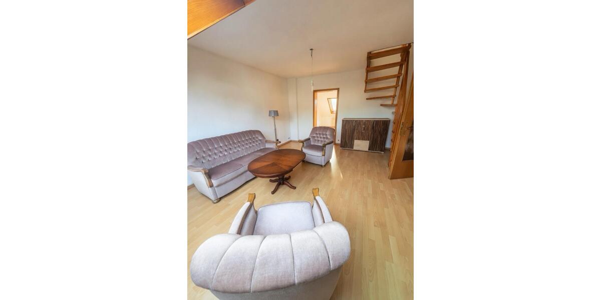 Dachgeschoßwohnung Solingen Mitte - 3 Zimmer, 76 m&sup2;, 750&euro; | Angebot:26610417
