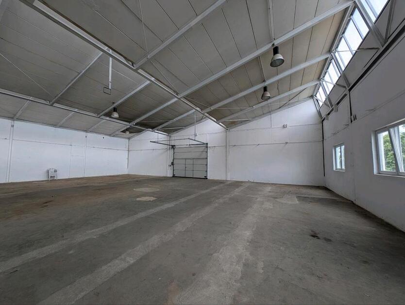 Helle Lagerhalle in Bad Kreuznach zu vermieten