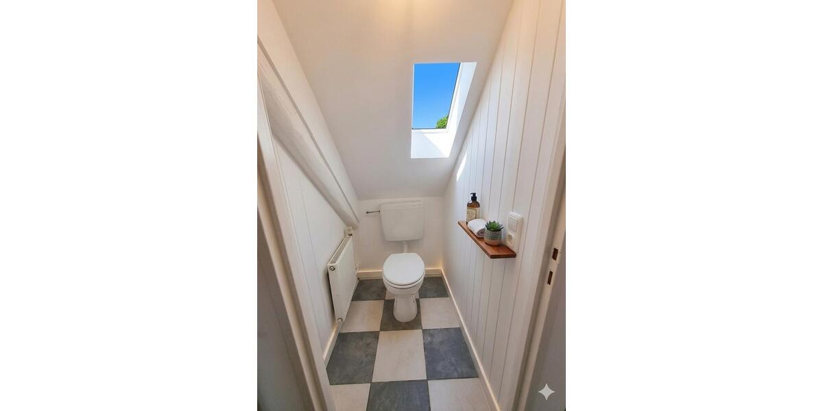 Dachgeschoßwohnung Friedberg (Hessen) - 3 Zimmer, 67 m&sup2;, 790&euro; | Angebot:25840341