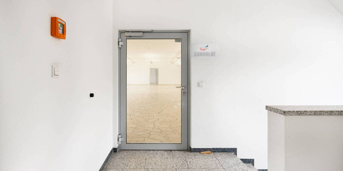 Gewerbeobjekt Würzburg Frauenland - 3 Zimmer, 266 m&sup2;, 1.995&euro; | Angebot:25771643