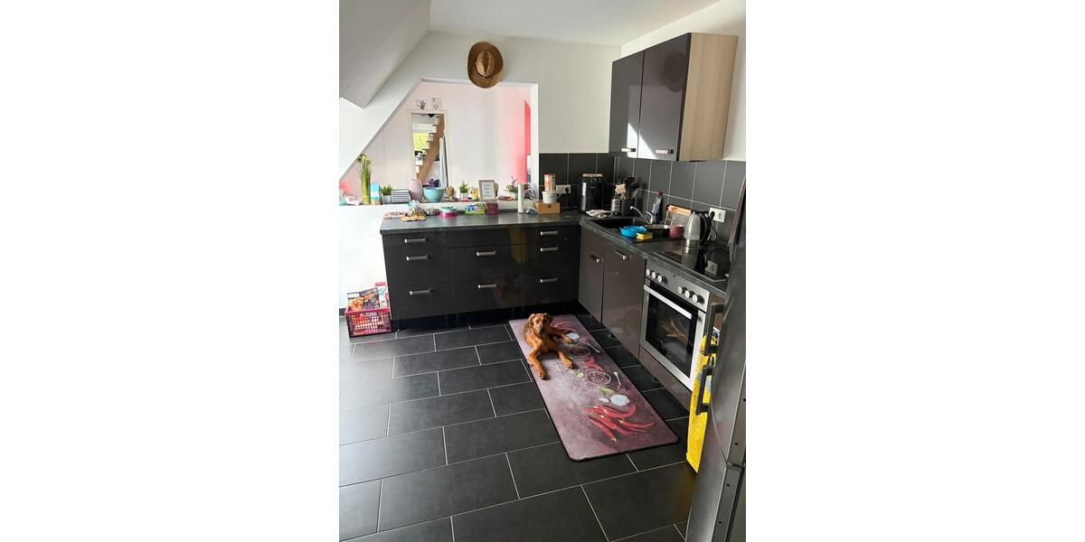 Etagenwohnung Sundern (Sauerland) - 4 Zimmer, 120 m&sup2;, 900&euro; | Angebot:26615592
