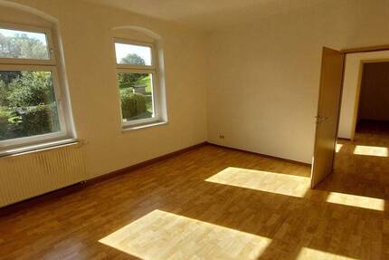 Wohnung Roßwein - 3 Zimmer, 71 m&sup2;, 375&euro; | Angebot:26686390