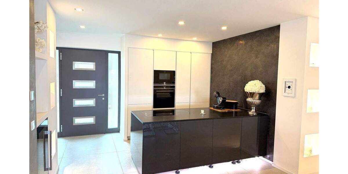 Etagenwohnung Worms Innenstadt - 4 Zimmer, 135 m&sup2;, 1.490&euro; | Angebot:25684740