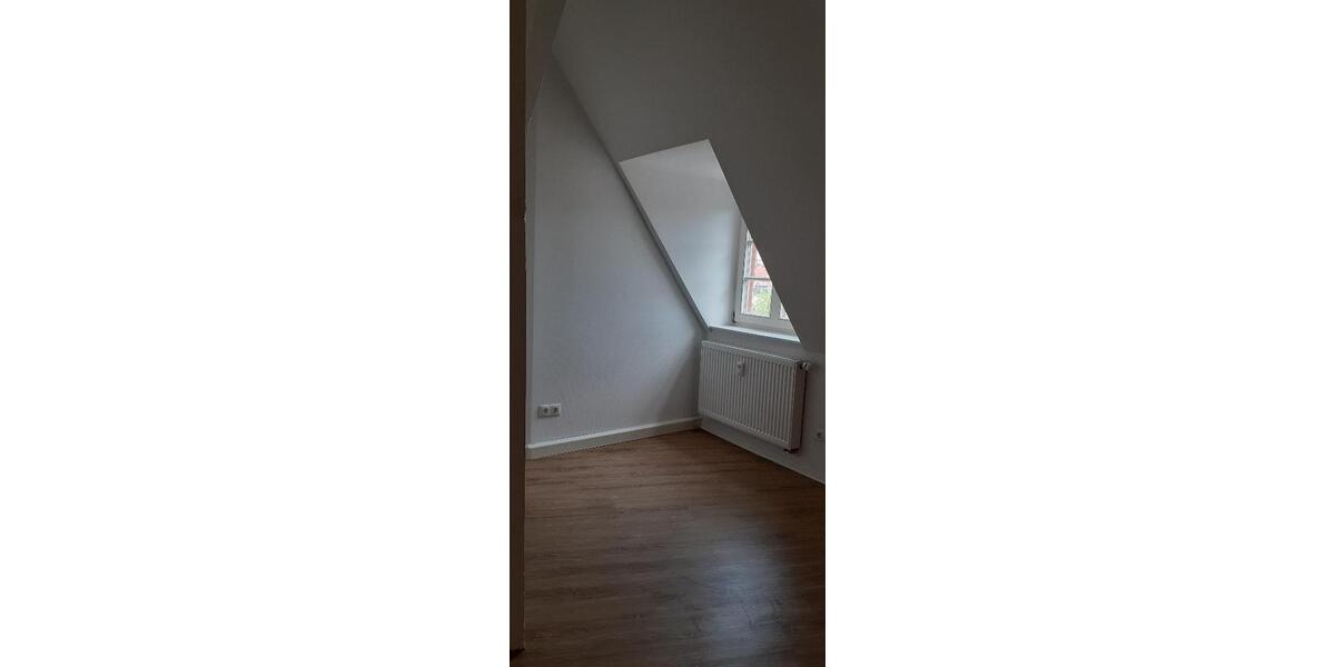 Etagenwohnung Altenburg - 4 Zimmer, 91 m&sup2;, 675&euro; | Angebot:24769379