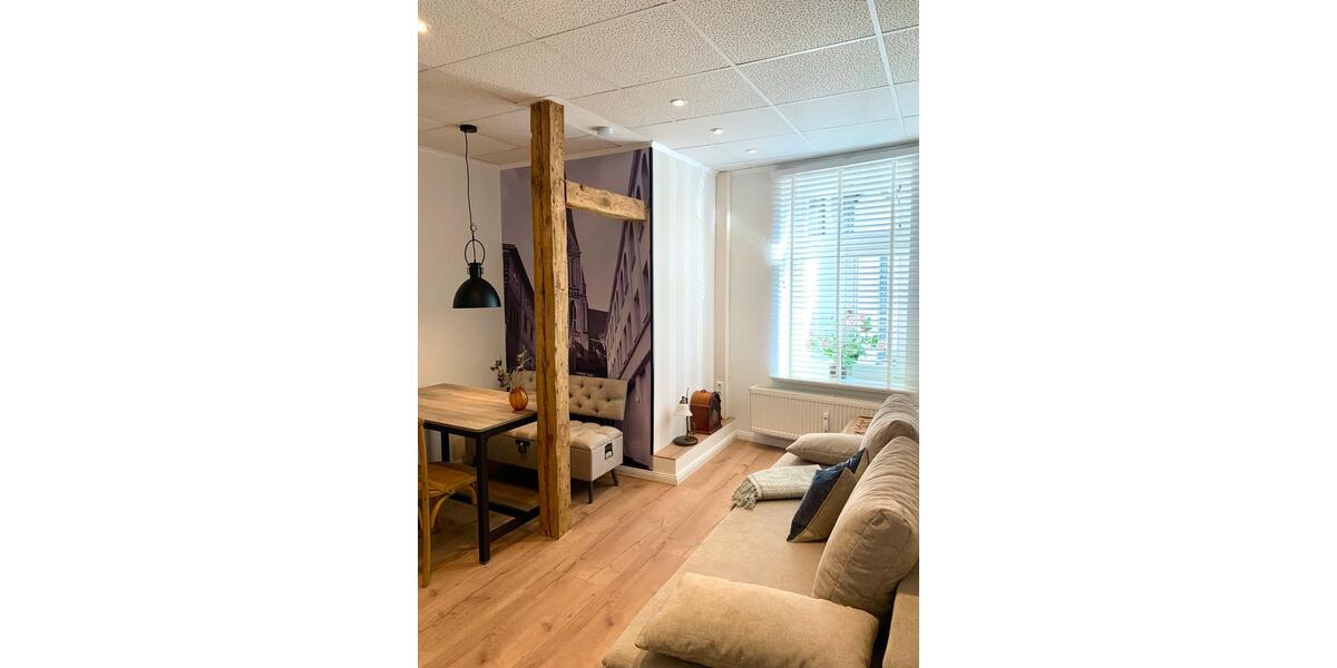 Etagenwohnung Schwerin - 3 Zimmer, 60 m&sup2;, 900&euro; | Angebot:26600651