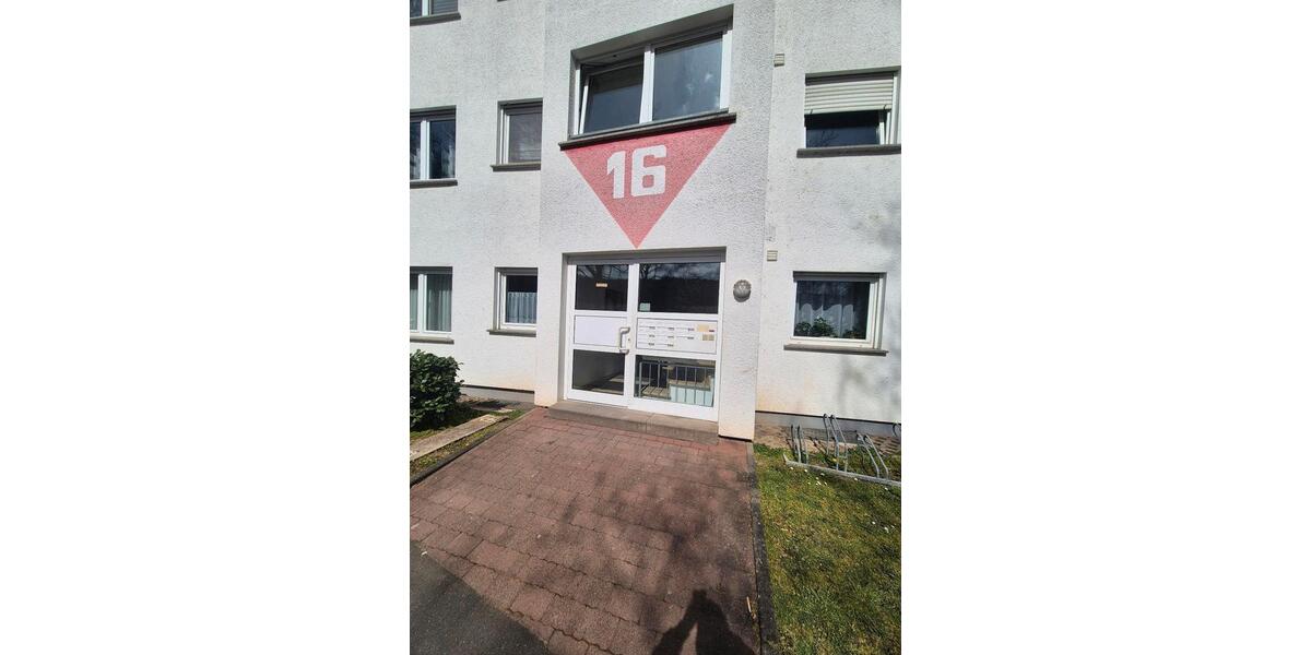 Etagenwohnung Aßlar - 3 Zimmer, 68 m&sup2;, 1.000&euro; | Angebot:26050752