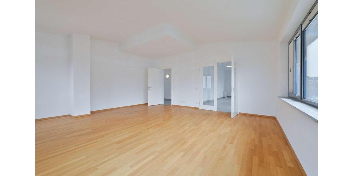 Einfamilienhaus Chemnitz - 4 Zimmer, 165 m&sup2;, 1.450&euro; | Angebot:25806578