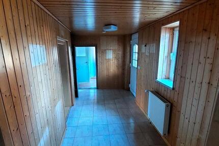 Sanierungsjuwel in Nachwuchslage mit riesigem Grundstück 10 zimmer