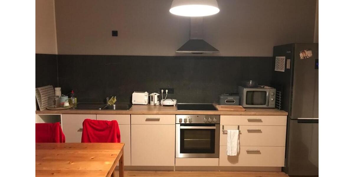 Möbliertes WG Zimmer 1 zimmer