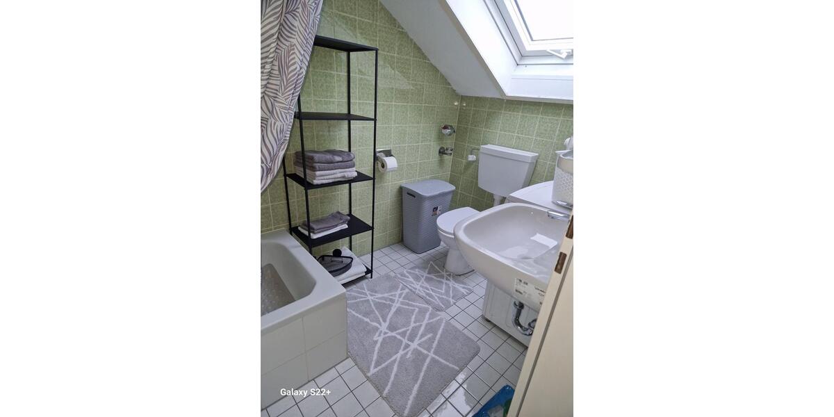 Dachgeschoßwohnung Sindelfingen Sindelfingen (Stadt) - 1 Zimmer, 32 m&sup2;, 700&euro; | Angebot:26603924