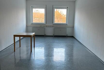 Gewerbeobjekt Hohenroth - 1.800&euro; | Angebot:21914383