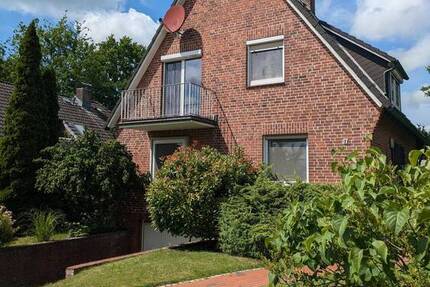 Charmantes Einfamilienhaus mit großem Garten