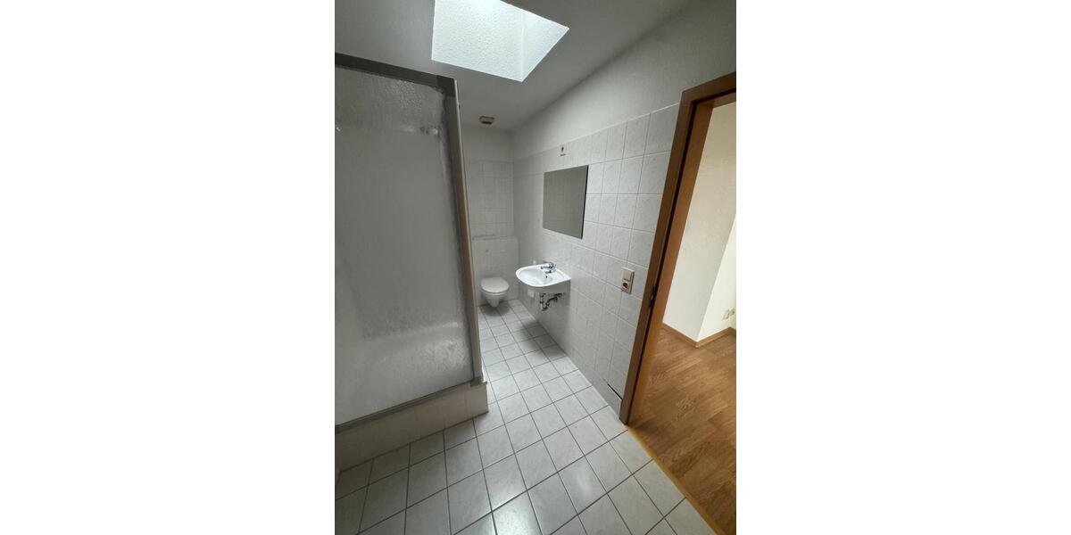 Dachgeschoßwohnung Magdeburg Leipziger Straße - 2 Zimmer, 60 m&sup2;, 570&euro; | Angebot:26038641
