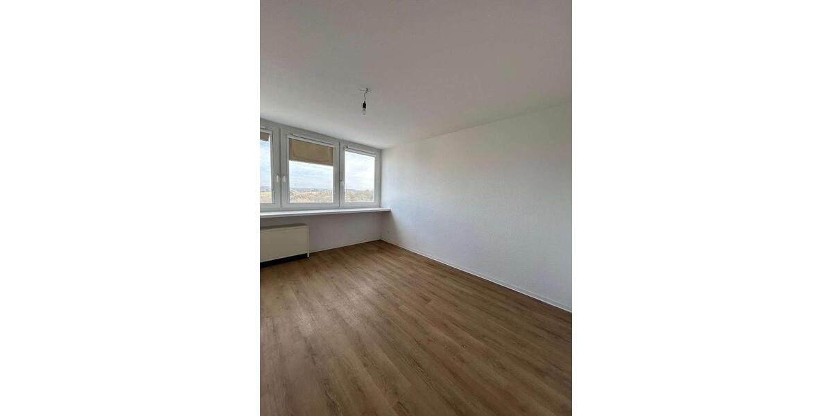 Etagenwohnung Karlsruhe Wettersbach - 3 Zimmer, 81 m&sup2;, 850&euro; | Angebot:25182171