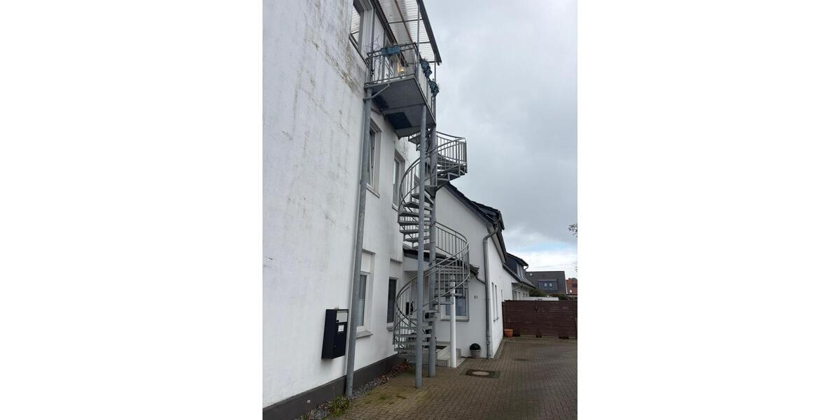 Dachgeschoßwohnung Delmenhorst Bungerhof - 5 Zimmer, 110 m&sup2;, 1.250&euro; | Angebot:26610303