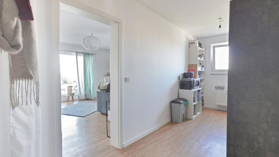 Etagenwohnung Köln Ehrenfeld - 3 Zimmer, 75 m&sup2;, 1.670&euro; | Angebot:26532510