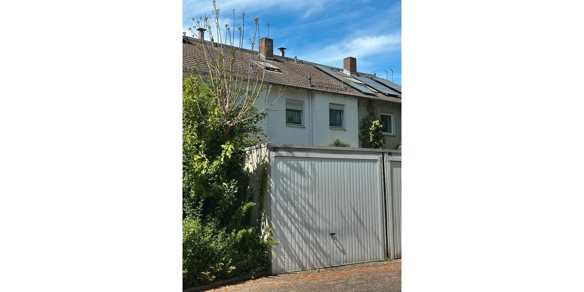 Reihenhaus Bad Wildungen - 6 Zimmer, 120 m&sup2;, 1.340&euro; | Angebot:26359349
