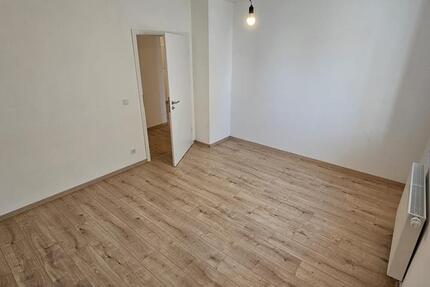 Wohnung Neunburg vorm Wald - 2 Zimmer, 88 m&sup2;, 790&euro; | Angebot:26366339