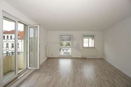 Wohnung Zwickau Mitte-Nord - 2 Zimmer, 62 m&sup2;, 372&euro; | Angebot:26753541