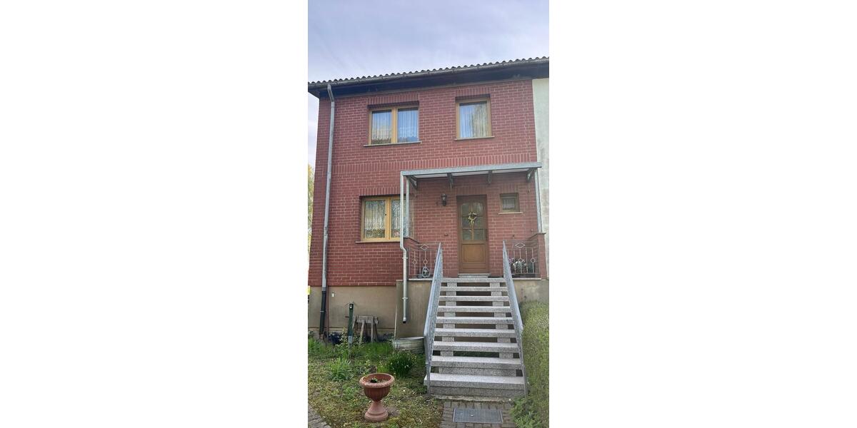 Reihenhaus Rehna - 6 Zimmer, 105 m&sup2;, 990&euro; | Angebot:26526994