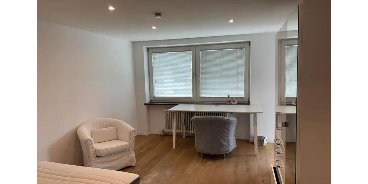 Etagenwohnung München Thalkirchen-Obersendling-Forstenried-Fürstenried-S - 1 Zimmer, 11 m&sup2;, 650&euro; | Angebot:26563871