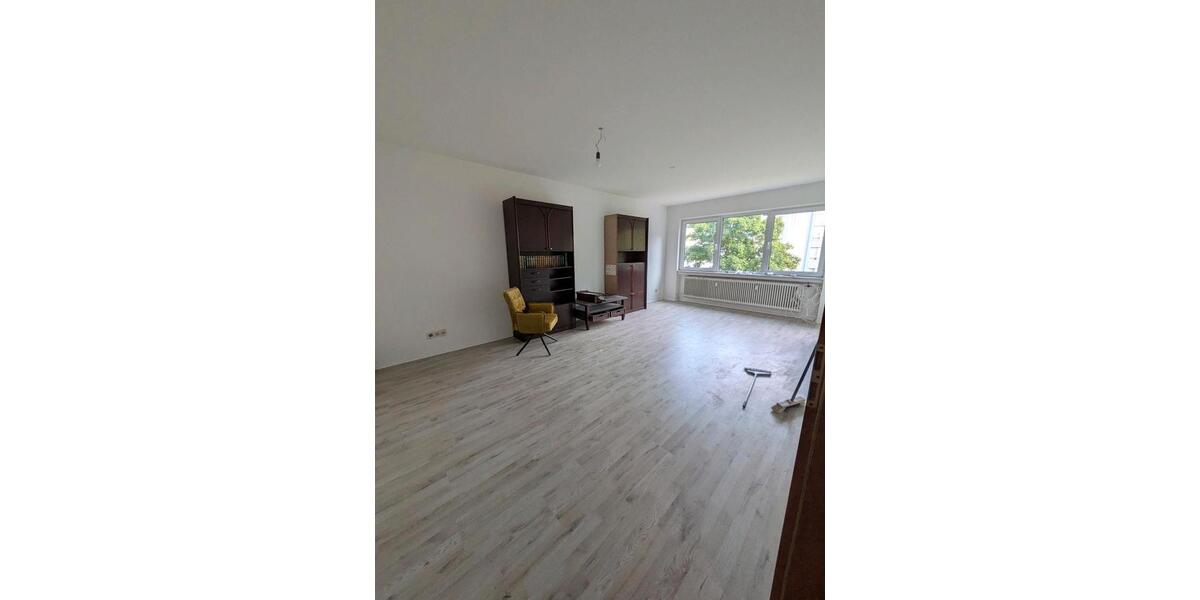 Etagenwohnung Dillingen (Saar) - 3 Zimmer, 78 m&sup2;, 1.200&euro; | Angebot:25979106