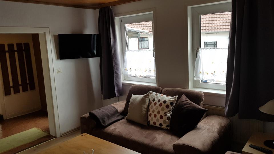 Wohnen auf Zeit Malsfeld - 5 Zimmer, 90 m&sup2;, 150&euro; | Angebot:22910244