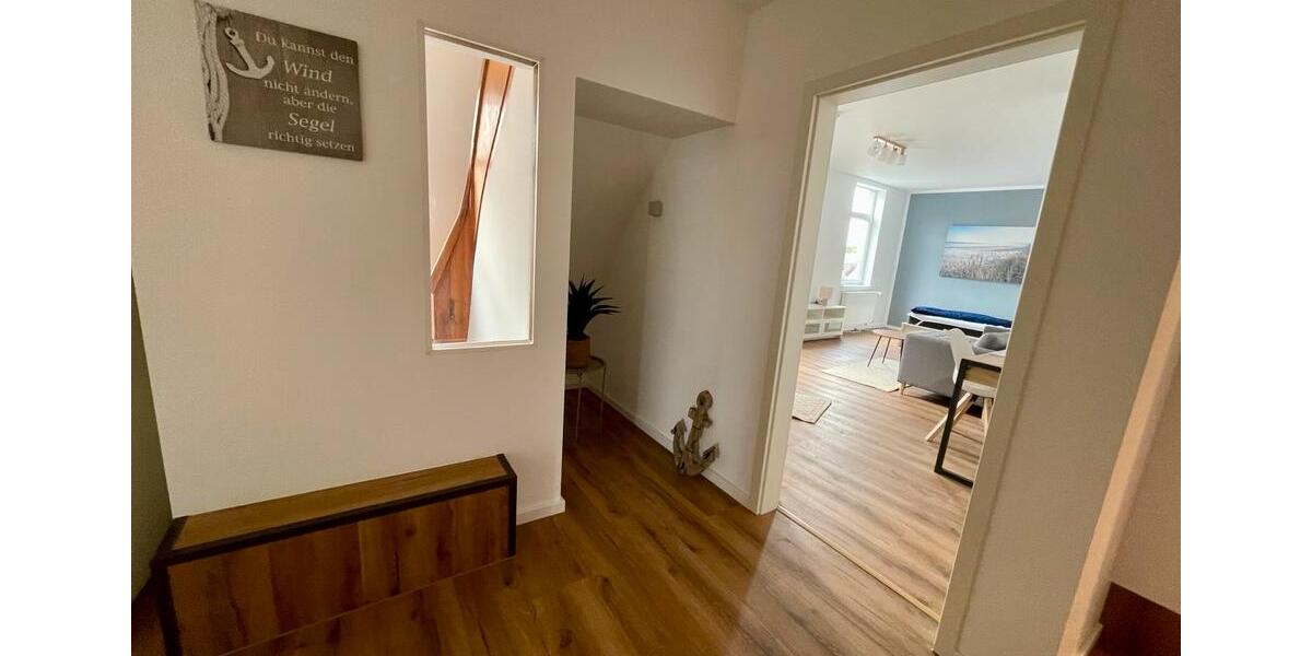Wohnen auf Zeit Brake (Unterweser) - 4 Zimmer, 120 m&sup2;, 330&euro; | Angebot:26432774
