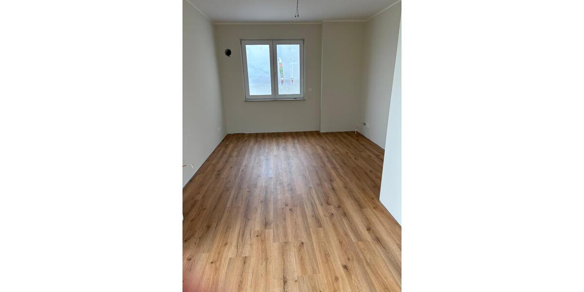 Etagenwohnung Gotha - 3 Zimmer, 93 m&sup2;, 1.295&euro; | Angebot:24700775