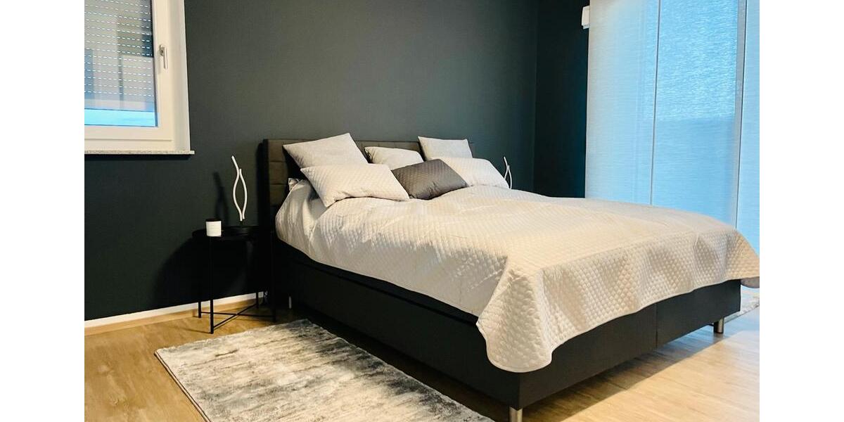 Einfamilienhaus Pforzheim Weststadt - 2 Zimmer, 73 m&sup2;, 1.190&euro; | Angebot:25311198